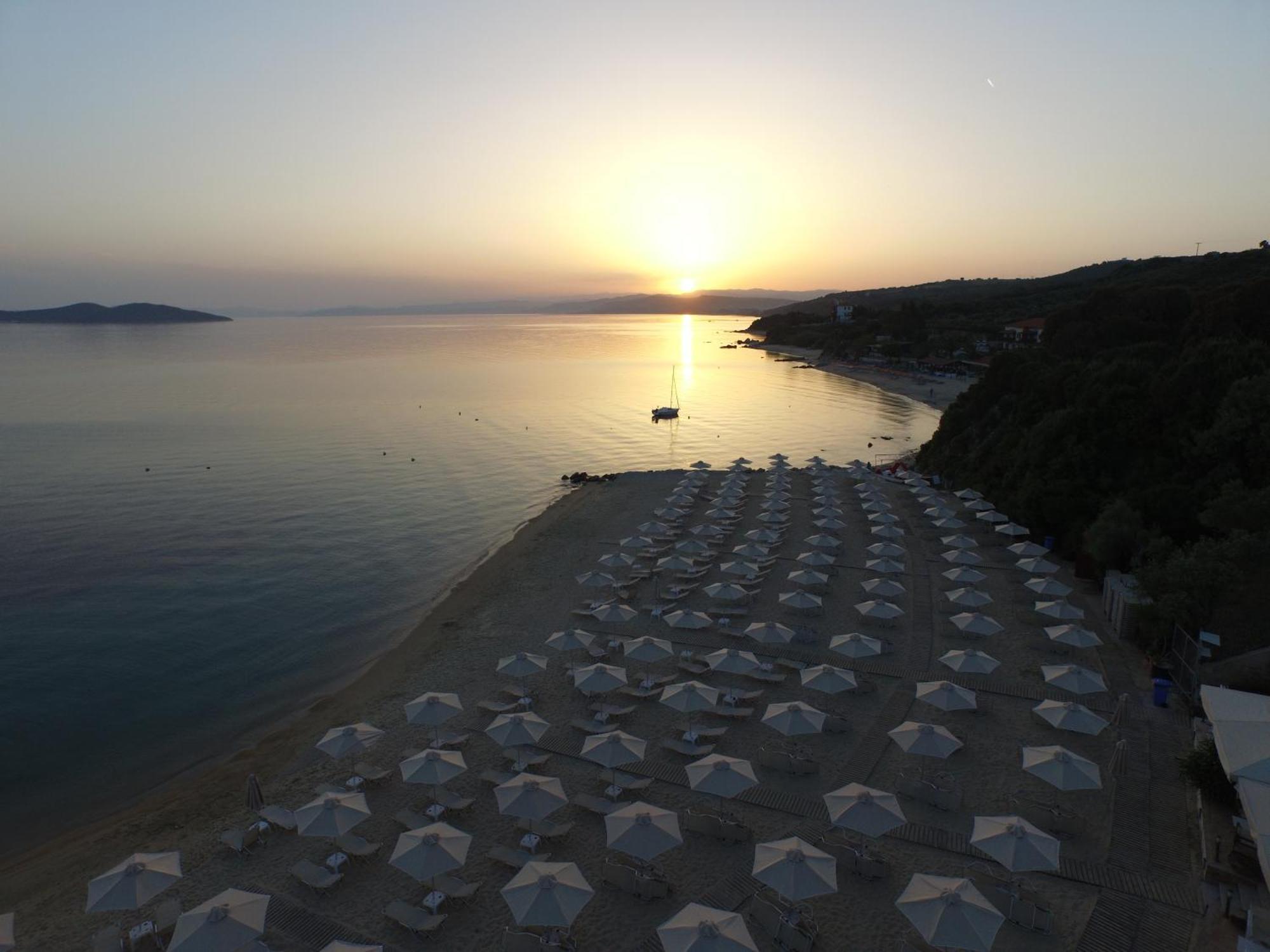 Aristoteles Holiday Hotel And Spa Ouranoupoli Exterior foto