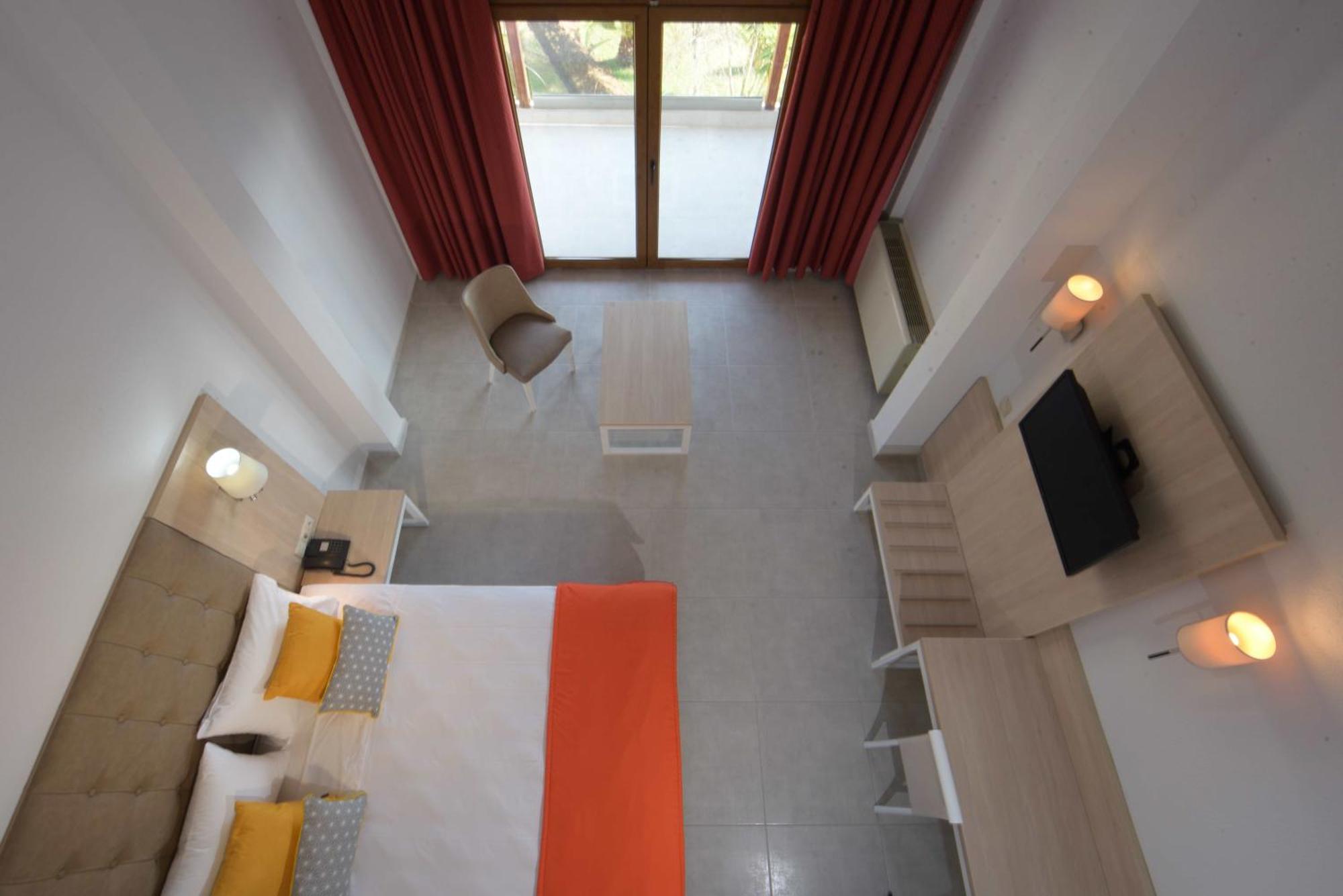 Aristoteles Holiday Hotel And Spa Ouranoupoli Exterior foto
