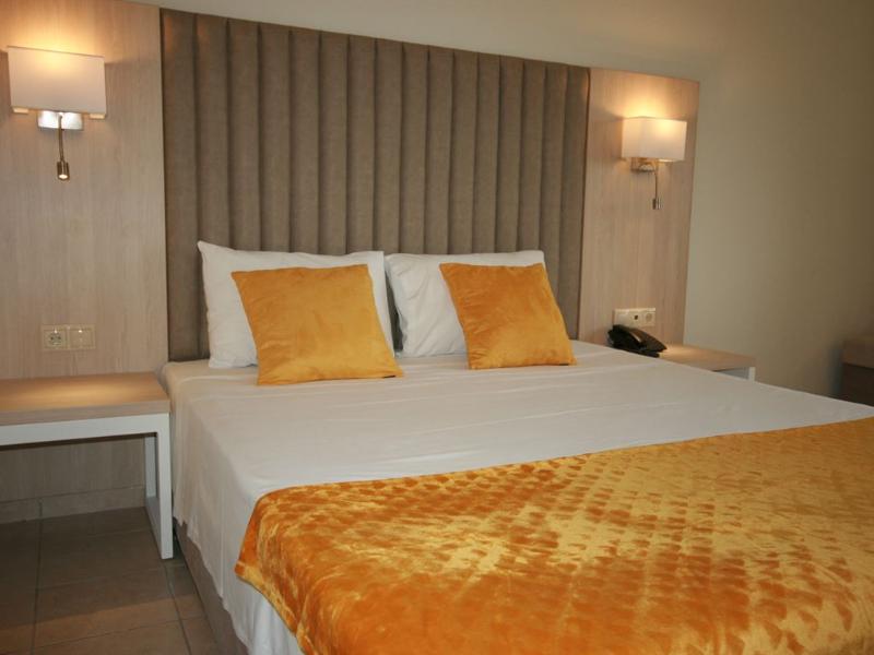 Aristoteles Holiday Hotel And Spa Ouranoupoli Exterior foto